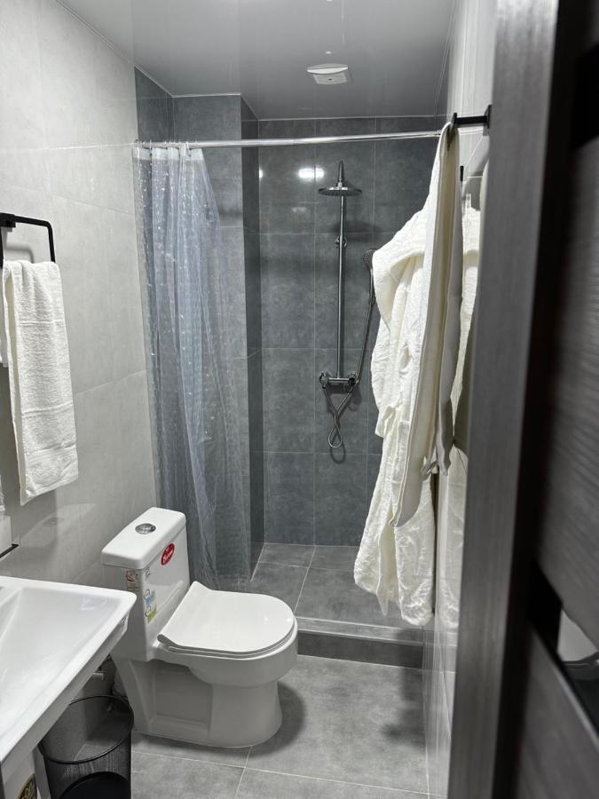 Friendly Hotel Yerevan Exterior photo